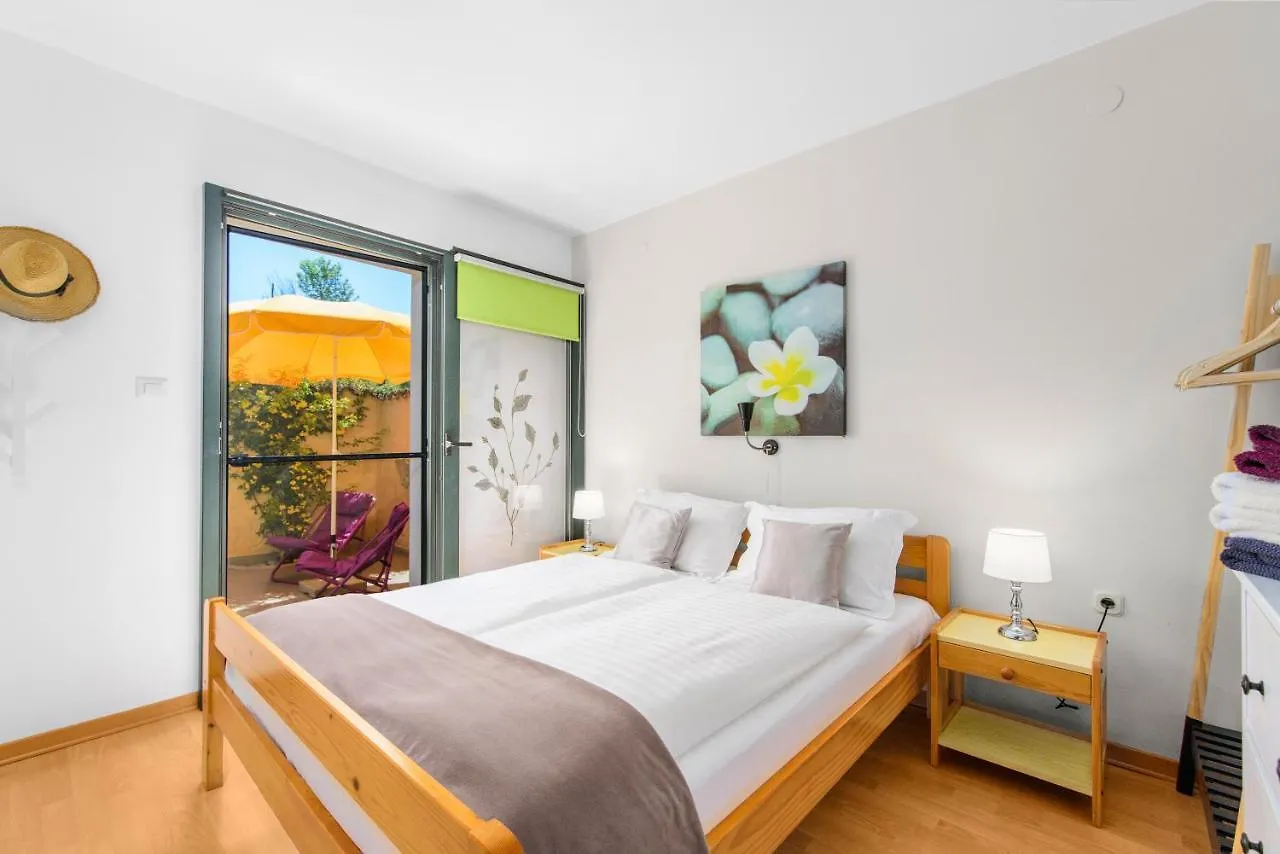Apartment Felix Porec 0*,